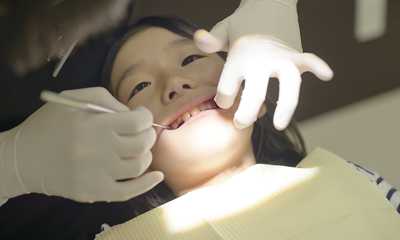 丈夫で綺麗な歯は、お子様への最高のプレゼント